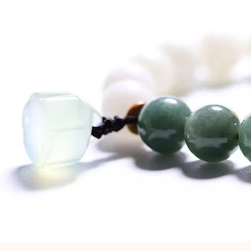 Bodhi Root Bracelet - Green Agate Lotus Jade Bead