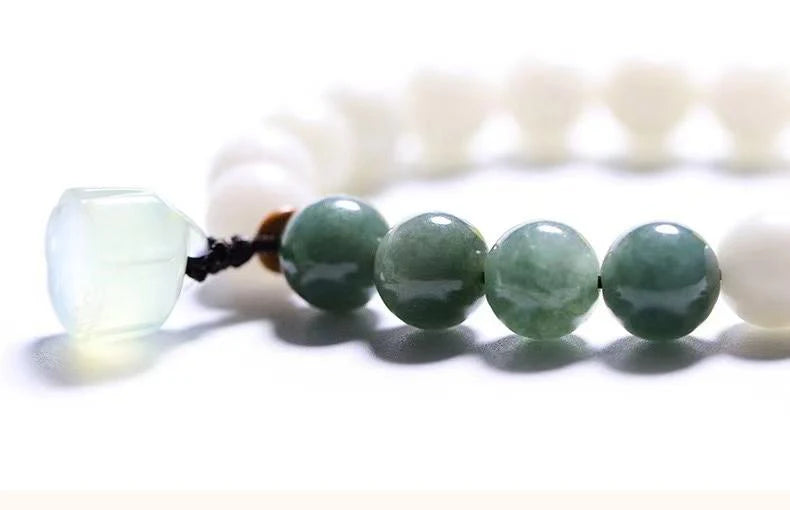 Bodhi Root Bracelet - Green Agate Lotus Jade Bead